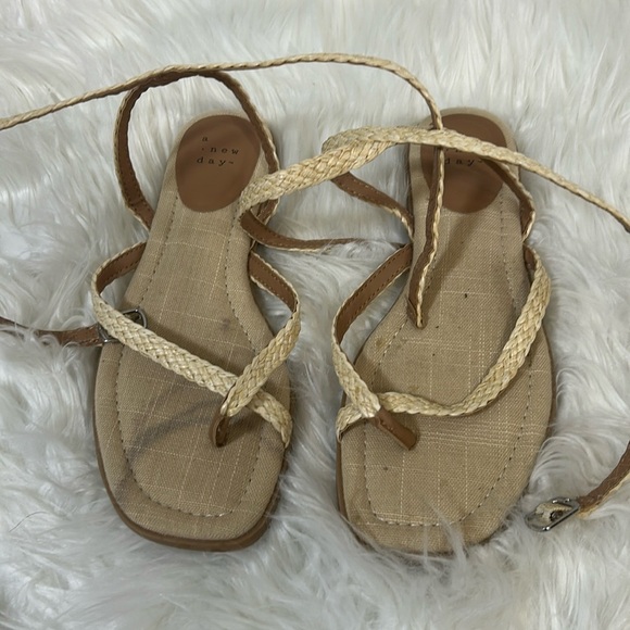 A New Day Luisa Ankle Strap Sandals size 6 1/2 beige flat sandals - Picture 1 of 5